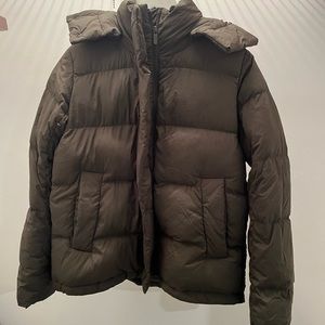 Lululemon puffer